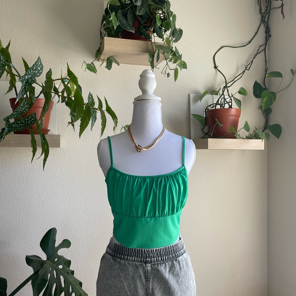 H&M Vibrant Green Cropped Tank Camisole Top